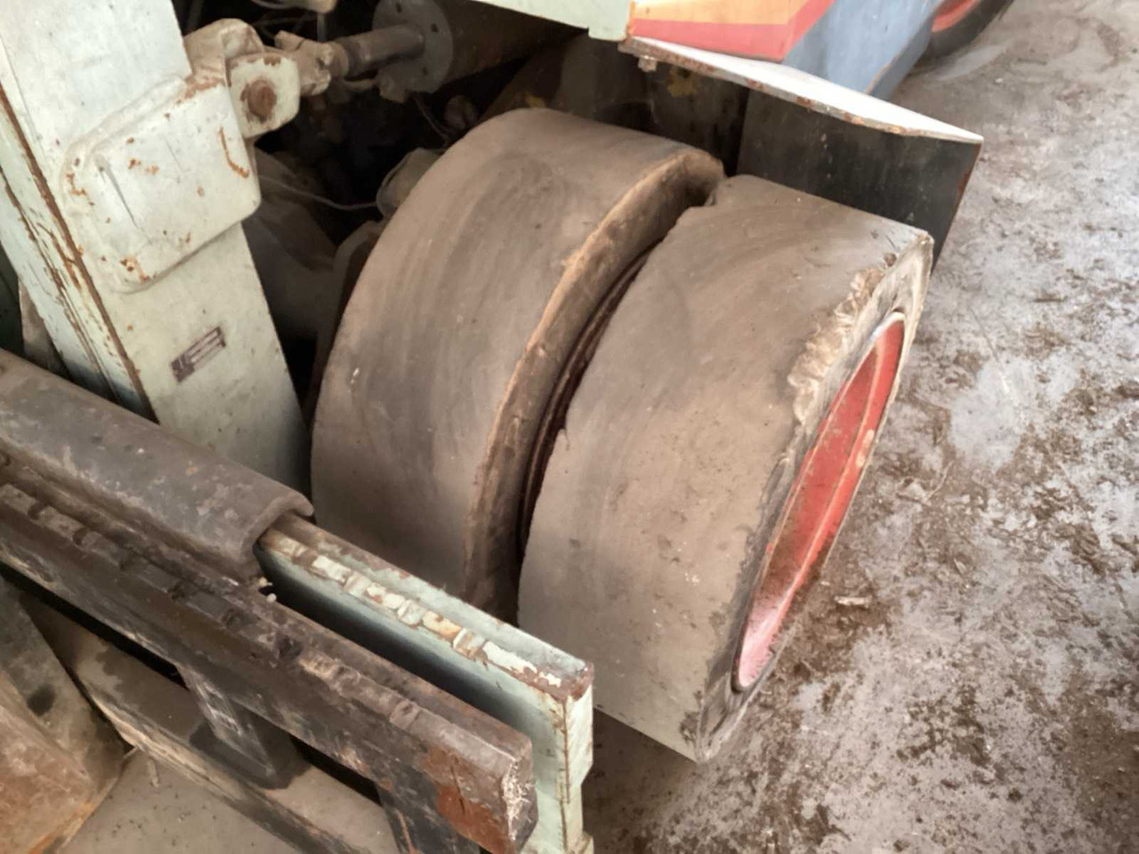 OM FORKLIFT - Περονοφόρο όχημα: φωτογραφία 4 OM FORKLIFT - Περονοφόρο όχημα: φωτογραφία 4