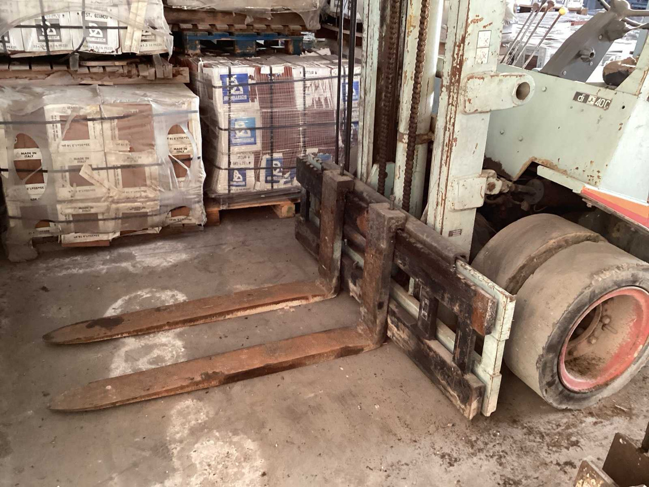 OM FORKLIFT - Περονοφόρο όχημα: φωτογραφία 3 OM FORKLIFT - Περονοφόρο όχημα: φωτογραφία 3