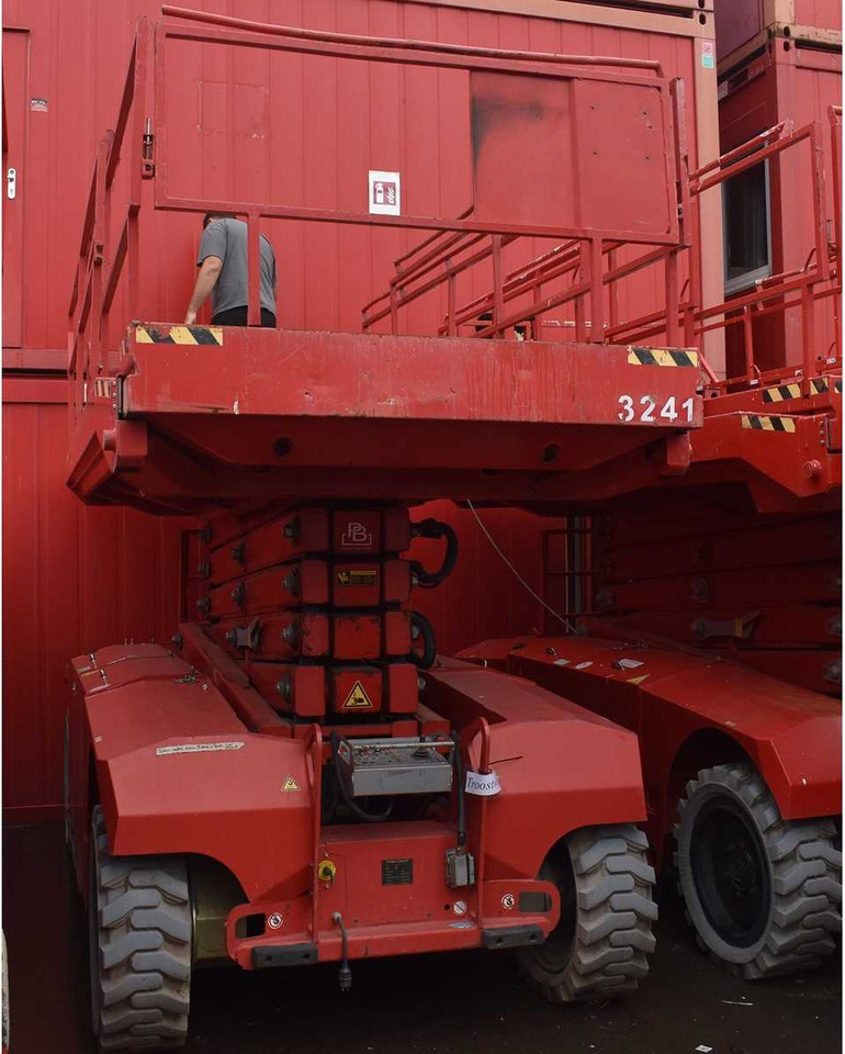 PB Lift 151-19E - Πλατφόρμα εναέρια: φωτογραφία 3 PB Lift 151-19E - Πλατφόρμα εναέρια: φωτογραφία 3