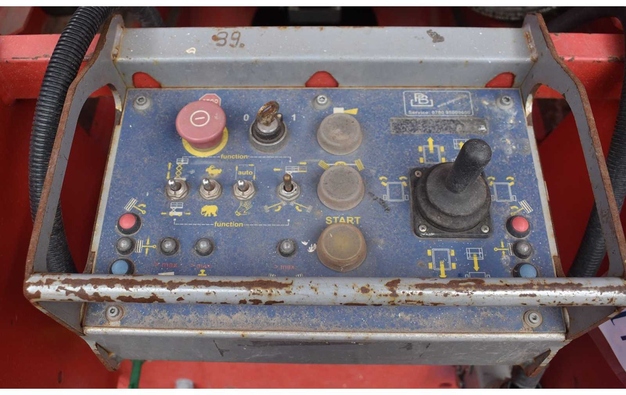 PB Lift 151-19E - Πλατφόρμα εναέρια: φωτογραφία 4 PB Lift 151-19E - Πλατφόρμα εναέρια: φωτογραφία 4