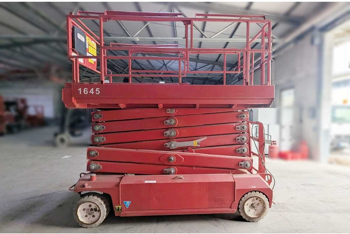 PB S151-12E - Πλατφόρμα εναέρια: φωτογραφία 1 PB S151-12E - Πλατφόρμα εναέρια: φωτογραφία 1