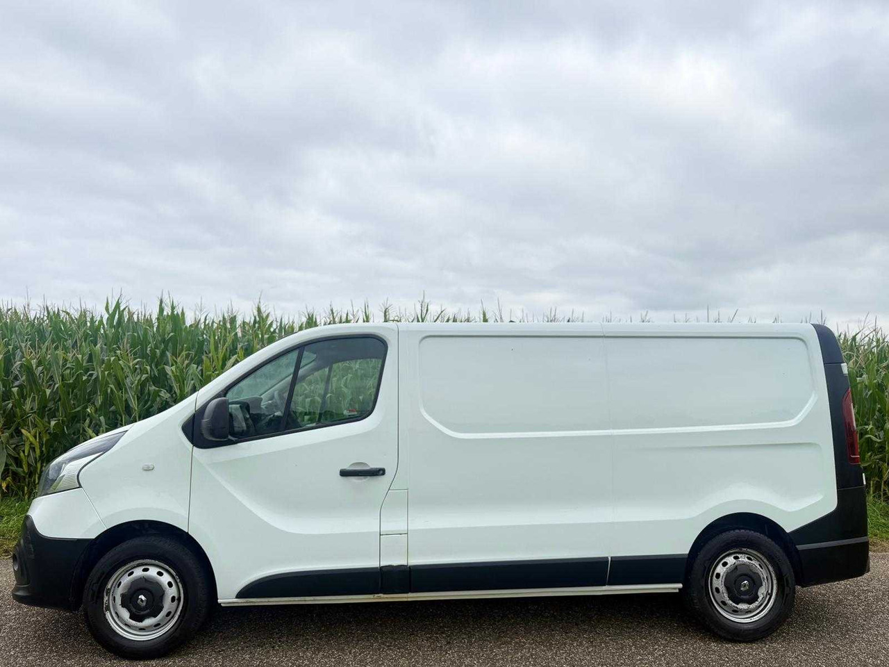 RENAULT - TRAFIC - 1.6 DCI T29 L2H1 GÉN - COMMERCIAL VEHICLE - VRJ-11-Z - Ελαφρύ επαγγελματικό: φωτογραφία 2 RENAULT - TRAFIC - 1.6 DCI T29 L2H1 GÉN - COMMERCIAL VEHICLE - VRJ-11-Z - Ελαφρύ επαγγελματικό: φωτογραφία 2