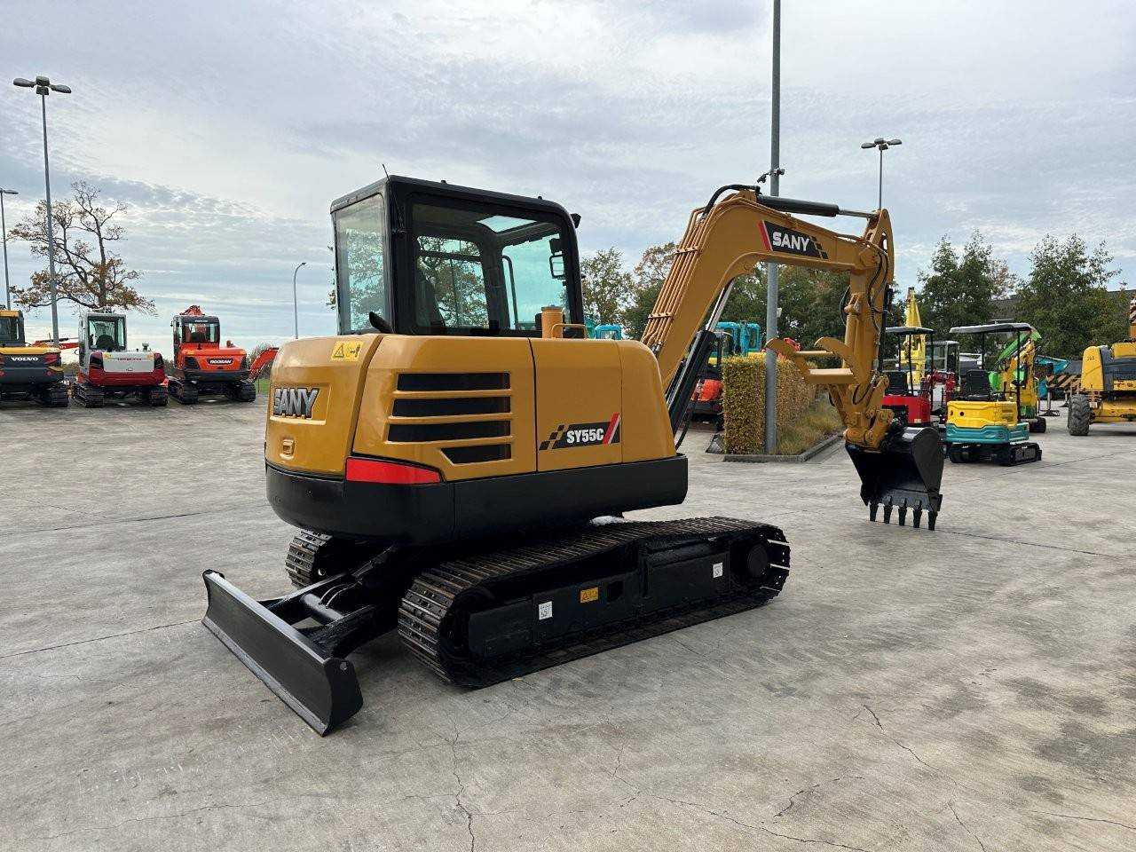SANY - SY55C - MIDI EXCAVATOR - Εκσκαφέας: φωτογραφία 4 SANY - SY55C - MIDI EXCAVATOR - Εκσκαφέας: φωτογραφία 4