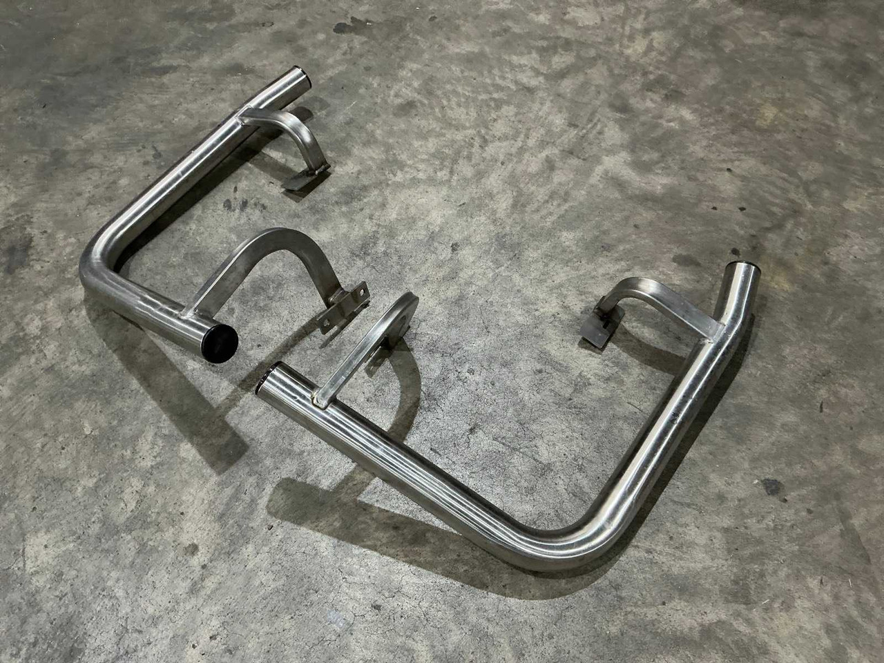 STAINLESS STEEL BACK DOOR BAR MERCEDES SPRINTER - Ελαφρύ επαγγελματικό: φωτογραφία 1 STAINLESS STEEL BACK DOOR BAR MERCEDES SPRINTER - Ελαφρύ επαγγελματικό: φωτογραφία 1
