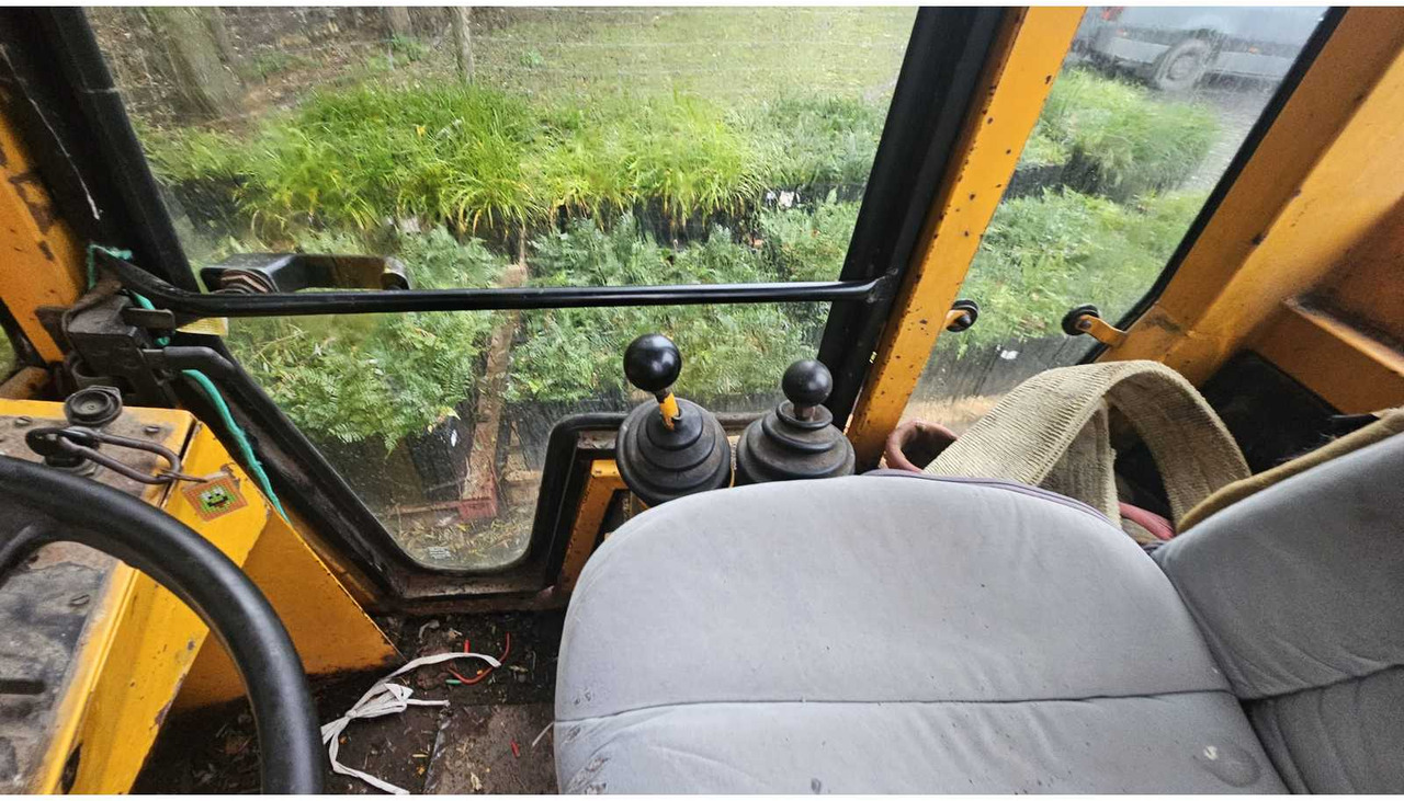 Schaeffer 860 - Φορτωτής πλάγιας ολίσθησης: φωτογραφία 4 Schaeffer 860 - Φορτωτής πλάγιας ολίσθησης: φωτογραφία 4