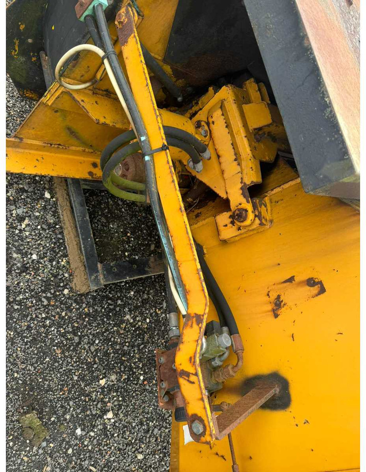 Schliesing 660 MX - Θρυμματιστής: φωτογραφία 5 Schliesing 660 MX - Θρυμματιστής: φωτογραφία 5