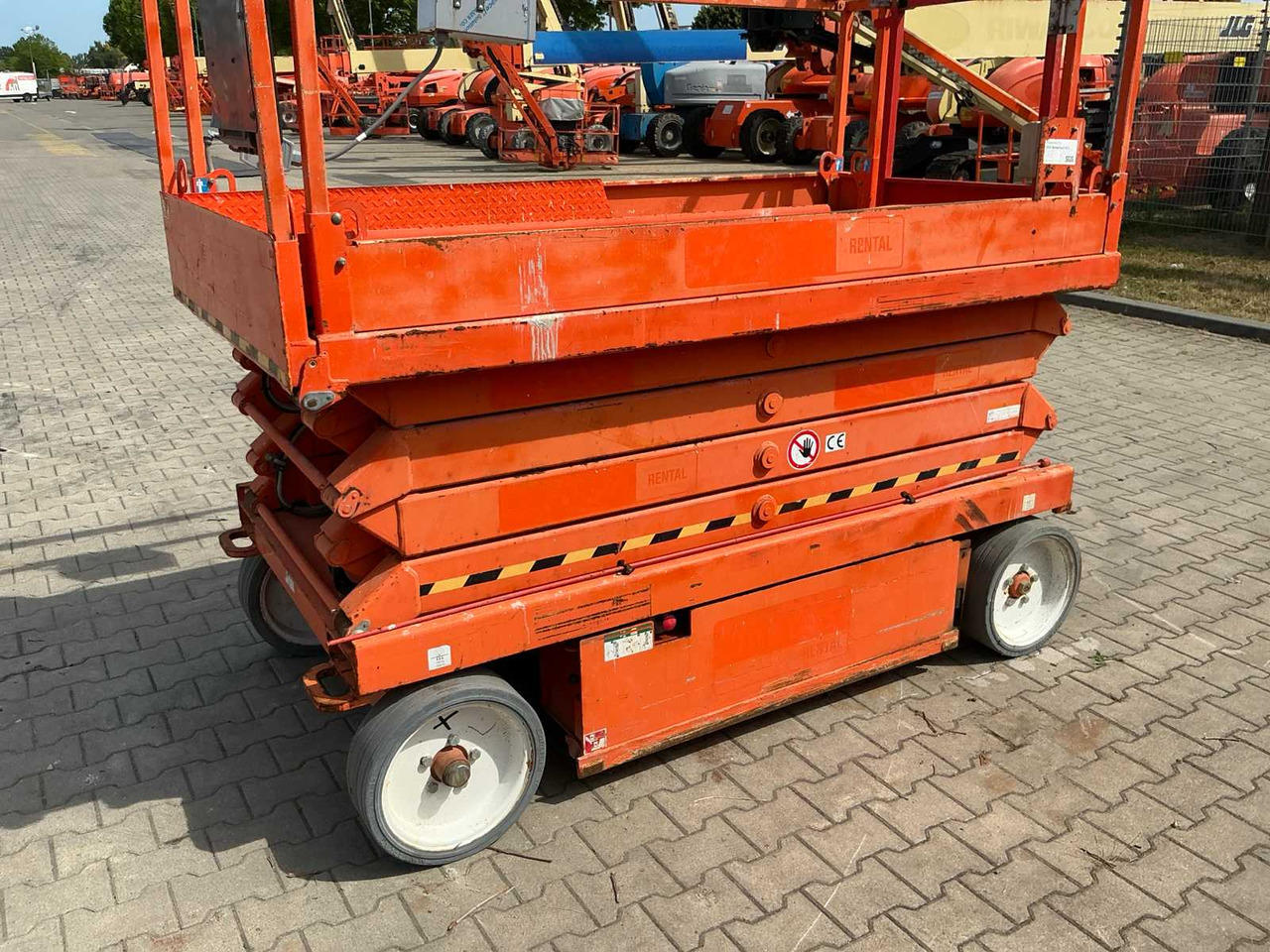 SkyJack SJ III 4626 - Πλατφόρμα εναέρια: φωτογραφία 5 SkyJack SJ III 4626 - Πλατφόρμα εναέρια: φωτογραφία 5