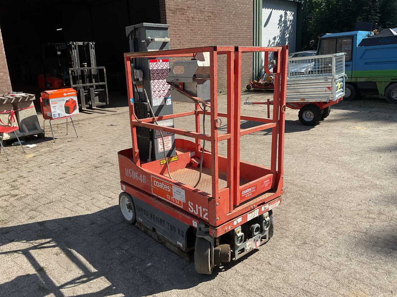 Skyjack SJ12 - Πλατφόρμα εναέρια: φωτογραφία 1 Skyjack SJ12 - Πλατφόρμα εναέρια: φωτογραφία 1