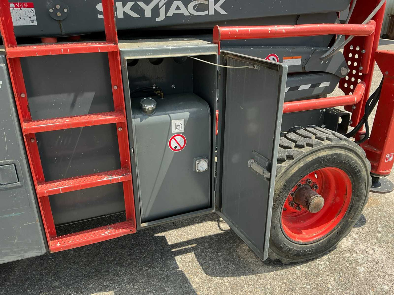 Πλατφόρμα εναέρια Skyjack SJ8841 RT 4x4: φωτογραφία 7
