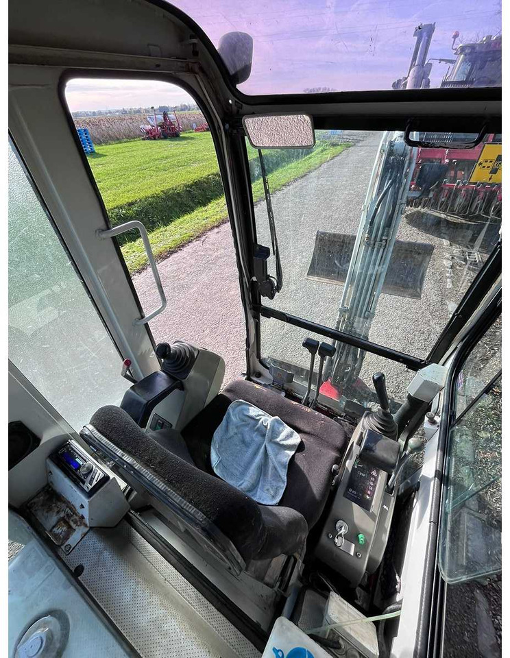 TAKEUCHI TB016 MINI EXCAVATOR - Μίνι εκσκαφέας: φωτογραφία 4 TAKEUCHI TB016 MINI EXCAVATOR - Μίνι εκσκαφέας: φωτογραφία 4