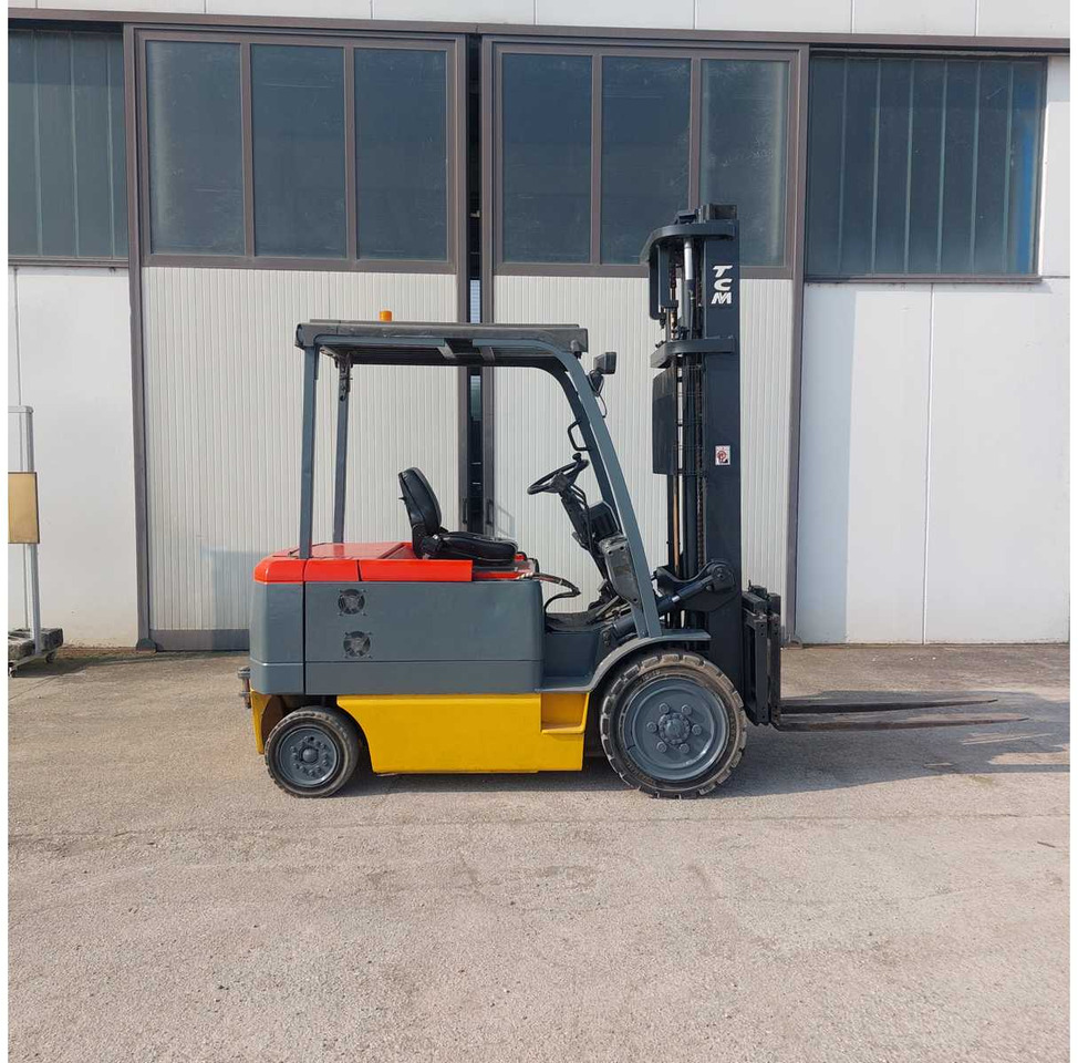 TCM - FHB30-6 - 30 Q FORKLIFT - 2000 - Περονοφόρο όχημα: φωτογραφία 1 TCM - FHB30-6 - 30 Q FORKLIFT - 2000 - Περονοφόρο όχημα: φωτογραφία 1