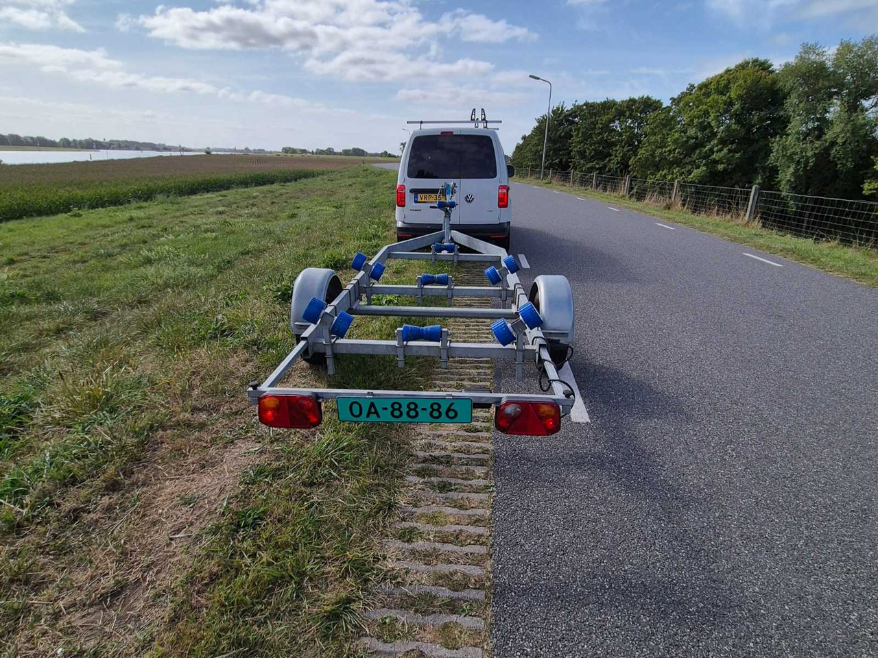 TDS TRAILERBOUW TDS 750 TRAILER - Τρέιλερ: φωτογραφία 5 TDS TRAILERBOUW TDS 750 TRAILER - Τρέιλερ: φωτογραφία 5