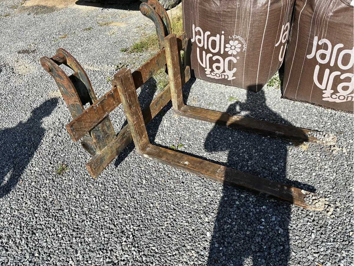 TEREX TL 80 SKID STEER LOADER WITH FORK APRON - Ερπυστριοφόρος μικρός φορτωτής: φωτογραφία 2 TEREX TL 80 SKID STEER LOADER WITH FORK APRON - Ερπυστριοφόρος μικρός φορτωτής: φωτογραφία 2