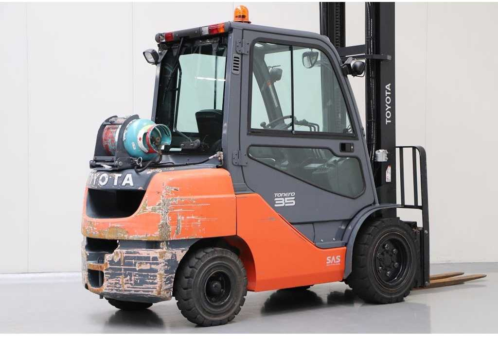 TOYOTA - 02-8FGJF35 - FORKLIFT, SIDESHIFT, 2015, 5M - Περονοφόρο όχημα: φωτογραφία 3 TOYOTA - 02-8FGJF35 - FORKLIFT, SIDESHIFT, 2015, 5M - Περονοφόρο όχημα: φωτογραφία 3