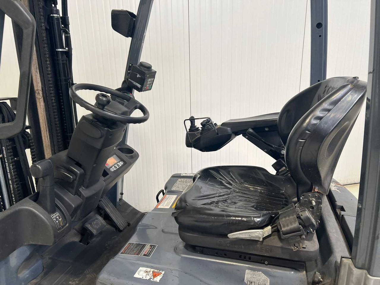 TOYOTA - 2015 - 8FBET15 - FORKLIFT TRUCK - Περονοφόρο όχημα: φωτογραφία 2 TOYOTA - 2015 - 8FBET15 - FORKLIFT TRUCK - Περονοφόρο όχημα: φωτογραφία 2