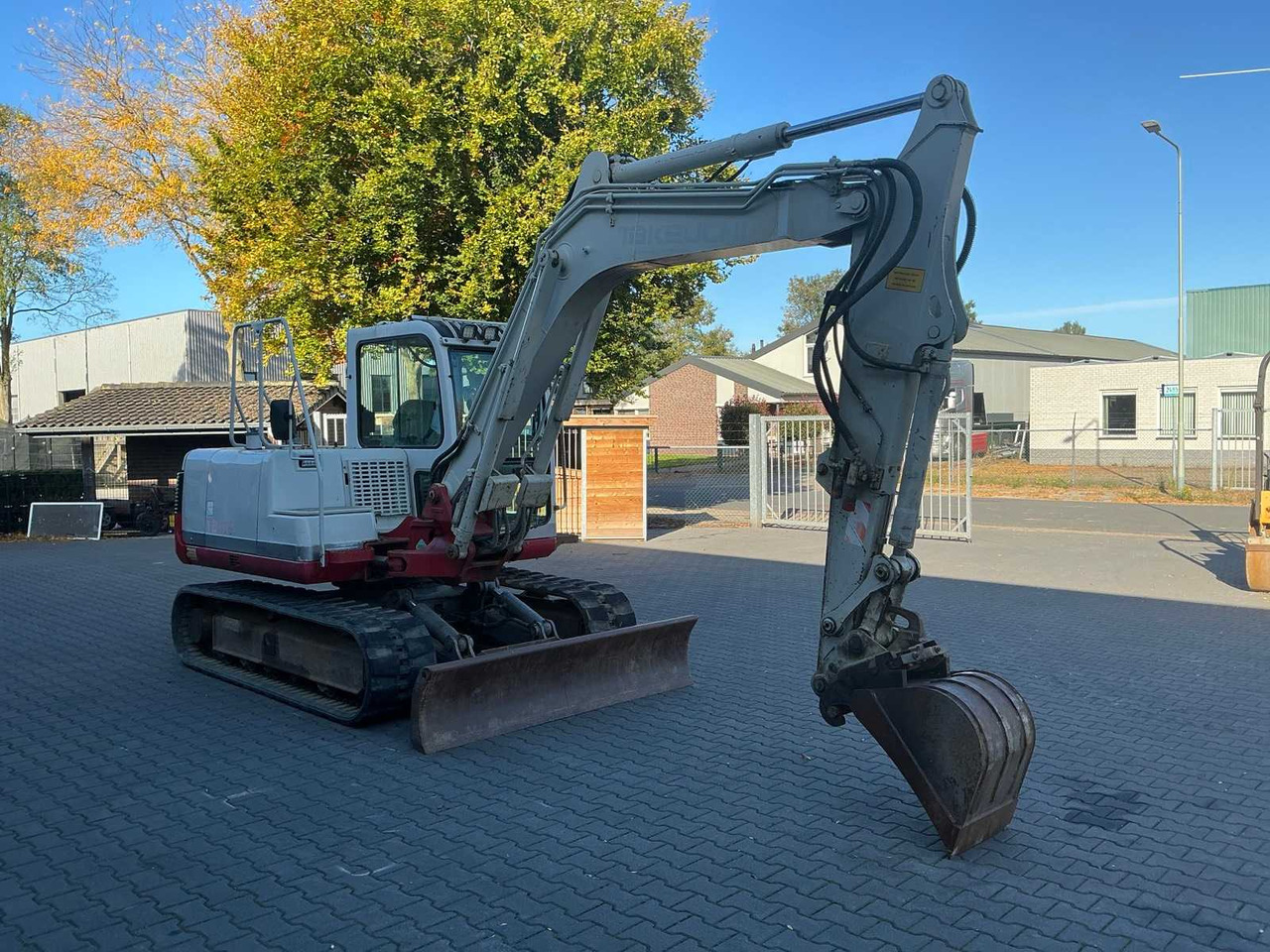 Takeuchi TB175 - Ερπυστριοφόρος εκσκαφέας: φωτογραφία 4 Takeuchi TB175 - Ερπυστριοφόρος εκσκαφέας: φωτογραφία 4