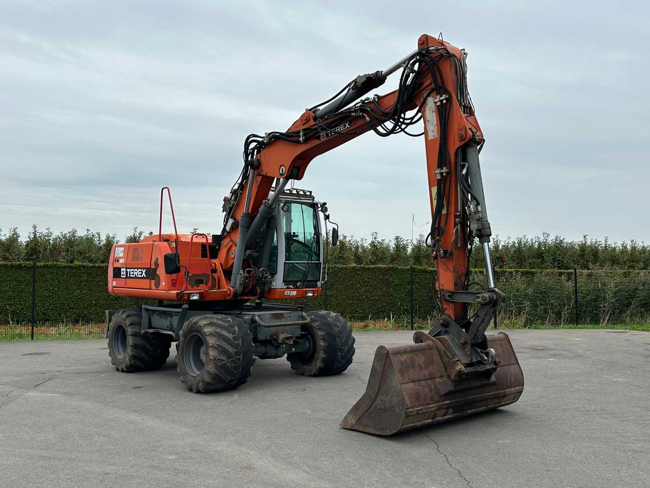 Terex TW150 - Τροχοφόρος εκσκαφέας: φωτογραφία 1 Terex TW150 - Τροχοφόρος εκσκαφέας: φωτογραφία 1