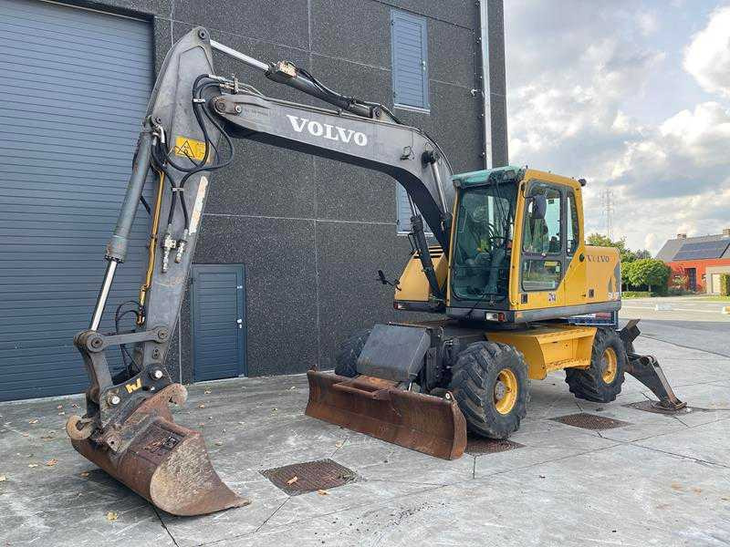 VOLVO - EW140B - WHEELED EXCAVATOR - Τροχοφόρος εκσκαφέας: φωτογραφία 2 VOLVO - EW140B - WHEELED EXCAVATOR - Τροχοφόρος εκσκαφέας: φωτογραφία 2