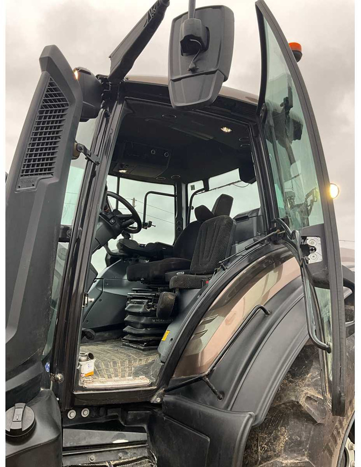 Τρακτέρ Valtra T175E: φωτογραφία 21