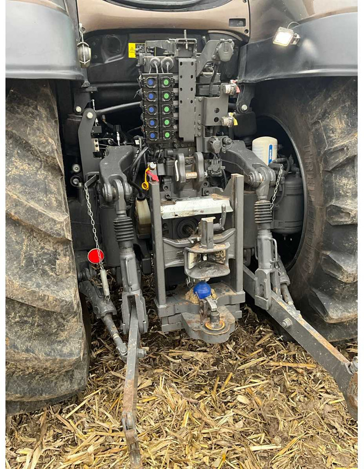 Τρακτέρ Valtra T175E: φωτογραφία 16