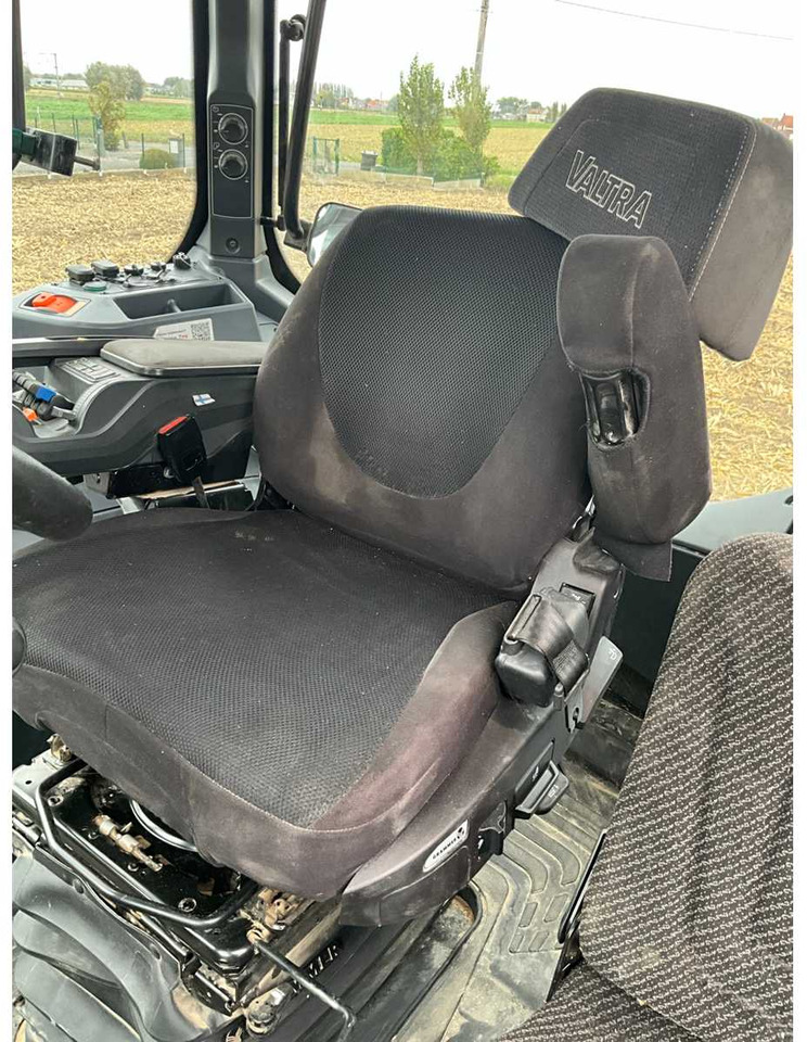 Τρακτέρ Valtra T175E: φωτογραφία 29