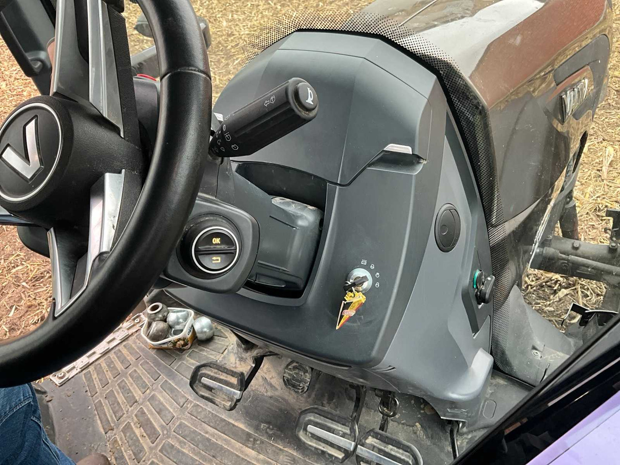 Τρακτέρ Valtra T175E: φωτογραφία 26