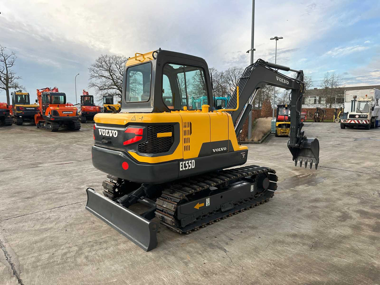 Volvo EC55D - Ερπυστριοφόρος εκσκαφέας: φωτογραφία 4 Volvo EC55D - Ερπυστριοφόρος εκσκαφέας: φωτογραφία 4