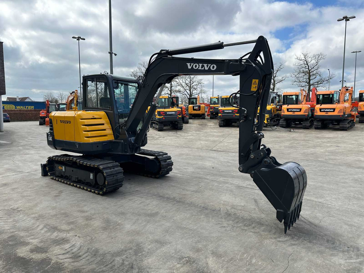 Volvo EC60C - Ερπυστριοφόρος εκσκαφέας: φωτογραφία 3 Volvo EC60C - Ερπυστριοφόρος εκσκαφέας: φωτογραφία 3