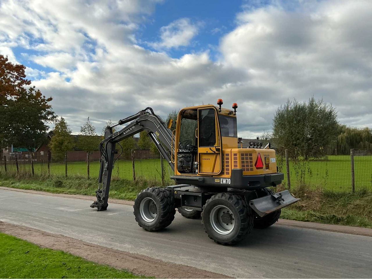 Volvo EW70 - Τροχοφόρος εκσκαφέας: φωτογραφία 5 Volvo EW70 - Τροχοφόρος εκσκαφέας: φωτογραφία 5