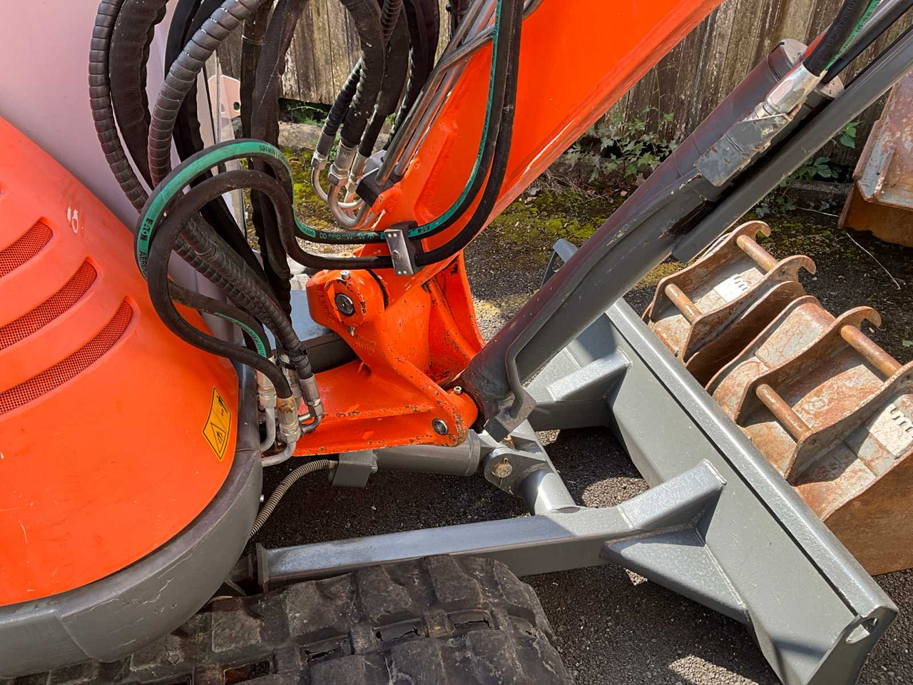 Wacker Neuson 2503 RD - Μίνι εκσκαφέας: φωτογραφία 4 Wacker Neuson 2503 RD - Μίνι εκσκαφέας: φωτογραφία 4