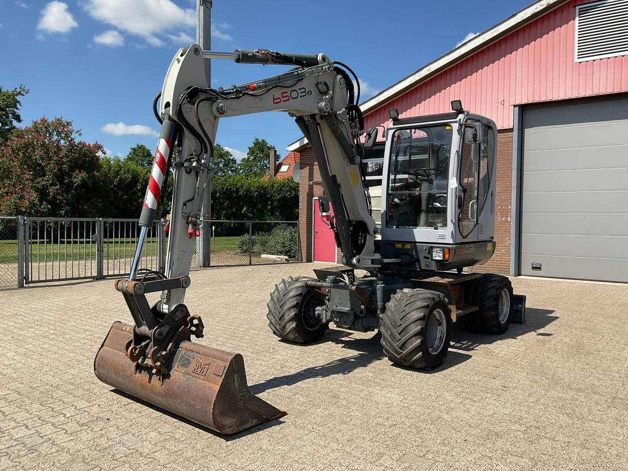 Wacker Neuson 6503-2 - Τροχοφόρος εκσκαφέας: φωτογραφία 1 Wacker Neuson 6503-2 - Τροχοφόρος εκσκαφέας: φωτογραφία 1