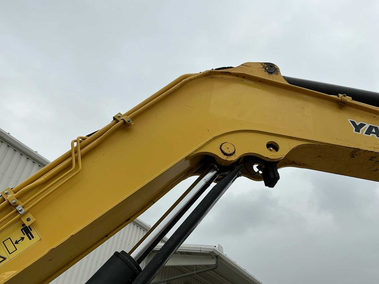 Ερπυστριοφόρος εκσκαφέας Yanmar SV100-2A: φωτογραφία 13 Ερπυστριοφόρος εκσκαφέας Yanmar SV100-2A: φωτογραφία 13
