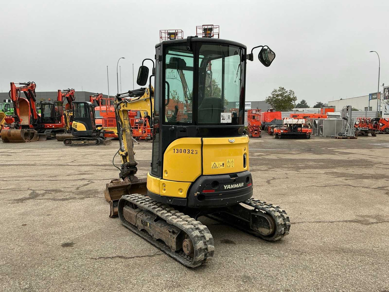 Yanmar Vio26-6 - Ερπυστριοφόρος εκσκαφέας: φωτογραφία 3 Yanmar Vio26-6 - Ερπυστριοφόρος εκσκαφέας: φωτογραφία 3
