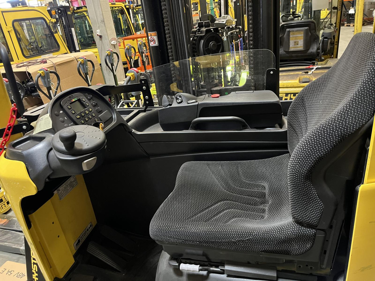 Hyster R1.4 - Ανυψωτικό στενών δρόμων: φωτογραφία 5 Hyster R1.4 - Ανυψωτικό στενών δρόμων: φωτογραφία 5