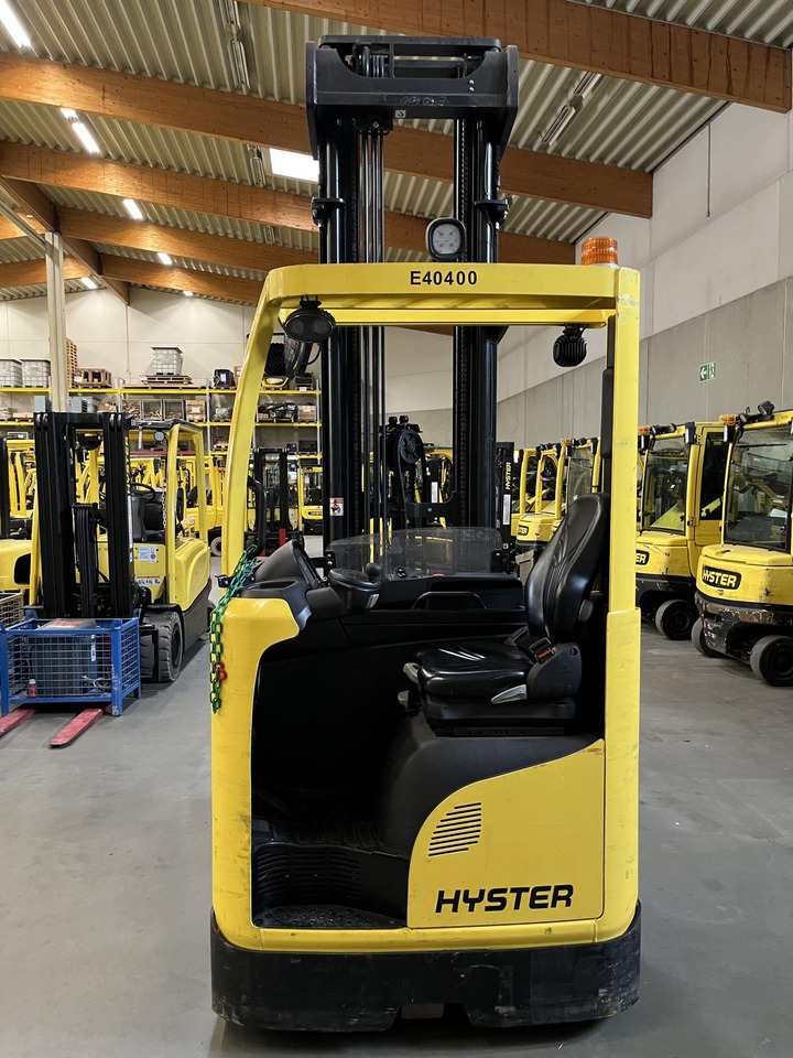 Hyster R1.6 - Ανυψωτικό στενών δρόμων: φωτογραφία 1 Hyster R1.6 - Ανυψωτικό στενών δρόμων: φωτογραφία 1