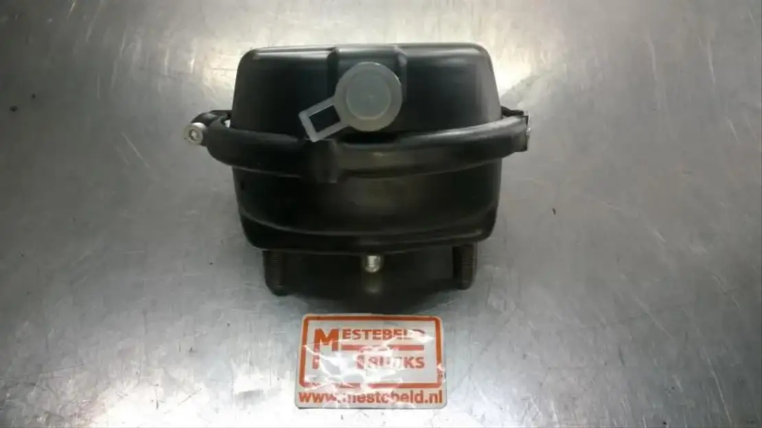 MAN Rembooster links - Εξαρτήματα φρένων για Φορτηγό: φωτογραφία 1 MAN Rembooster links - Εξαρτήματα φρένων για Φορτηγό: φωτογραφία 1