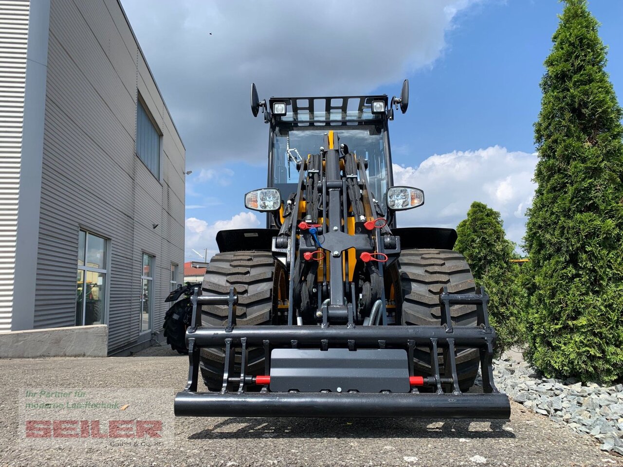 JCB 403 Agri Plus - Σπαστός φορτωτής: φωτογραφία 3 JCB 403 Agri Plus - Σπαστός φορτωτής: φωτογραφία 3