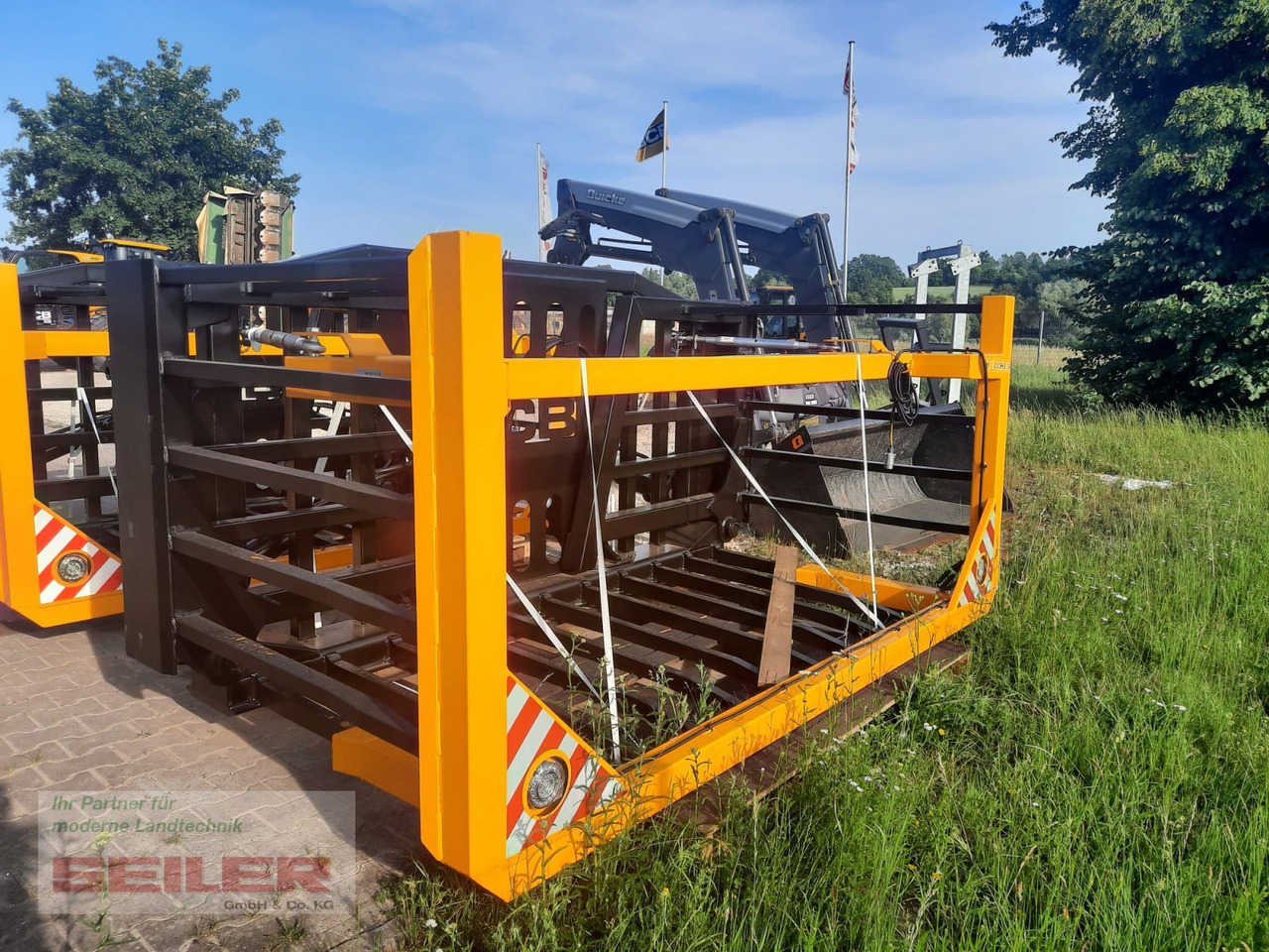 JCB Grasgabel 16ft 5m VOLVO LARGE - Πιρούνες για Γεωργικά μηχανήματα: φωτογραφία 2 JCB Grasgabel 16ft 5m VOLVO LARGE - Πιρούνες για Γεωργικά μηχανήματα: φωτογραφία 2