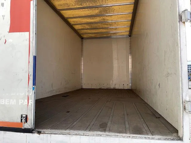 DAF XF 95.380 Euro 2 Manual-Gear - Φορτηγό κόφα: φωτογραφία 5 DAF XF 95.380 Euro 2 Manual-Gear - Φορτηγό κόφα: φωτογραφία 5