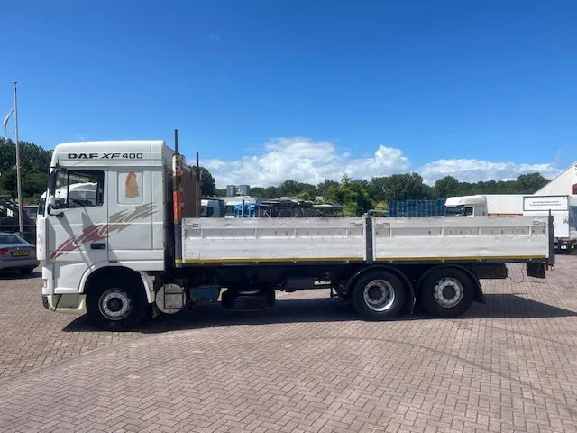 DAF XF 95 8 Tires (6x2) euro 2 - Φορτηγό με ανοιχτή καρότσα: φωτογραφία 4 DAF XF 95 8 Tires (6x2) euro 2 - Φορτηγό με ανοιχτή καρότσα: φωτογραφία 4