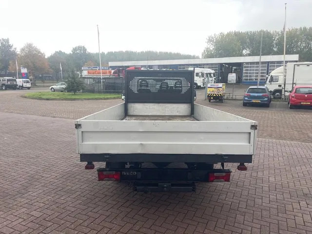 Iveco Daily 35S14 - Ημιφορτηγό, Διπλοκάμπινο ελαφρύ επαγγελματικό: φωτογραφία 4 Iveco Daily 35S14 - Ημιφορτηγό, Διπλοκάμπινο ελαφρύ επαγγελματικό: φωτογραφία 4