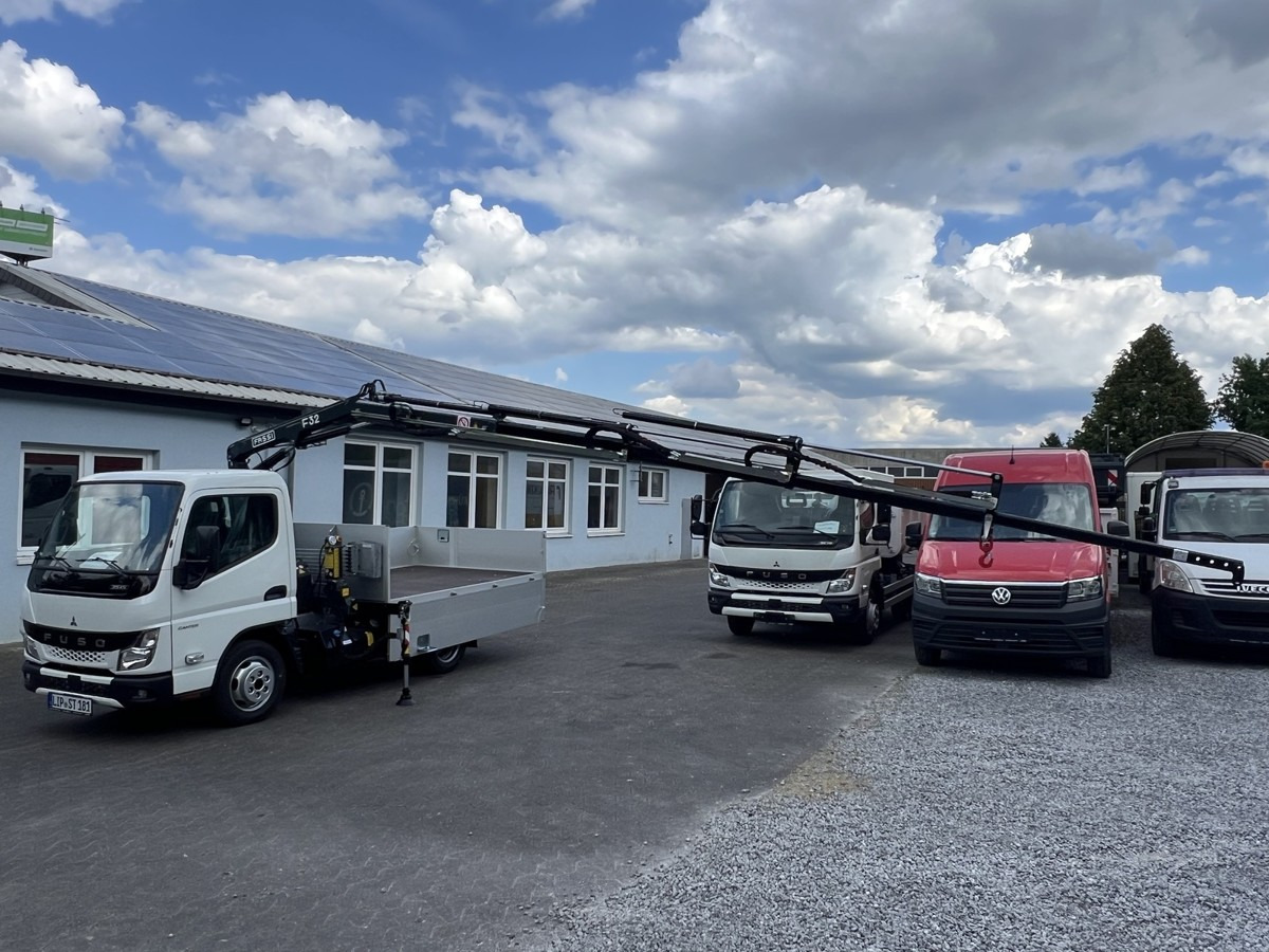 FUSO 3S15 Alu Pritsche 2.80m Ladekran Bohrgerät - Μικρό φορτηγό με καρότσα: φωτογραφία 5 FUSO 3S15 Alu Pritsche 2.80m Ladekran Bohrgerät - Μικρό φορτηγό με καρότσα: φωτογραφία 5