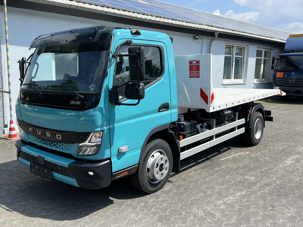 FUSO Canter FUSO 9C18 Duonic City Abrollkipper Color - Φορτηγό φόρτωσης γάντζου, Φορτηγό με γερανό: φωτογραφία 4 FUSO Canter FUSO 9C18 Duonic City Abrollkipper Color - Φορτηγό φόρτωσης γάντζου, Φορτηγό με γερανό: φωτογραφία 4