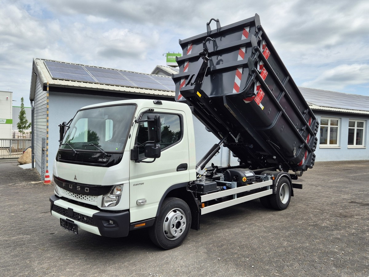 FUSO FUSO 9C18 40km/h City Abrollkipper WLF Swiss Hak - Φορτηγό φόρτωσης γάντζου: φωτογραφία 1 FUSO FUSO 9C18 40km/h City Abrollkipper WLF Swiss Hak - Φορτηγό φόρτωσης γάντζου: φωτογραφία 1