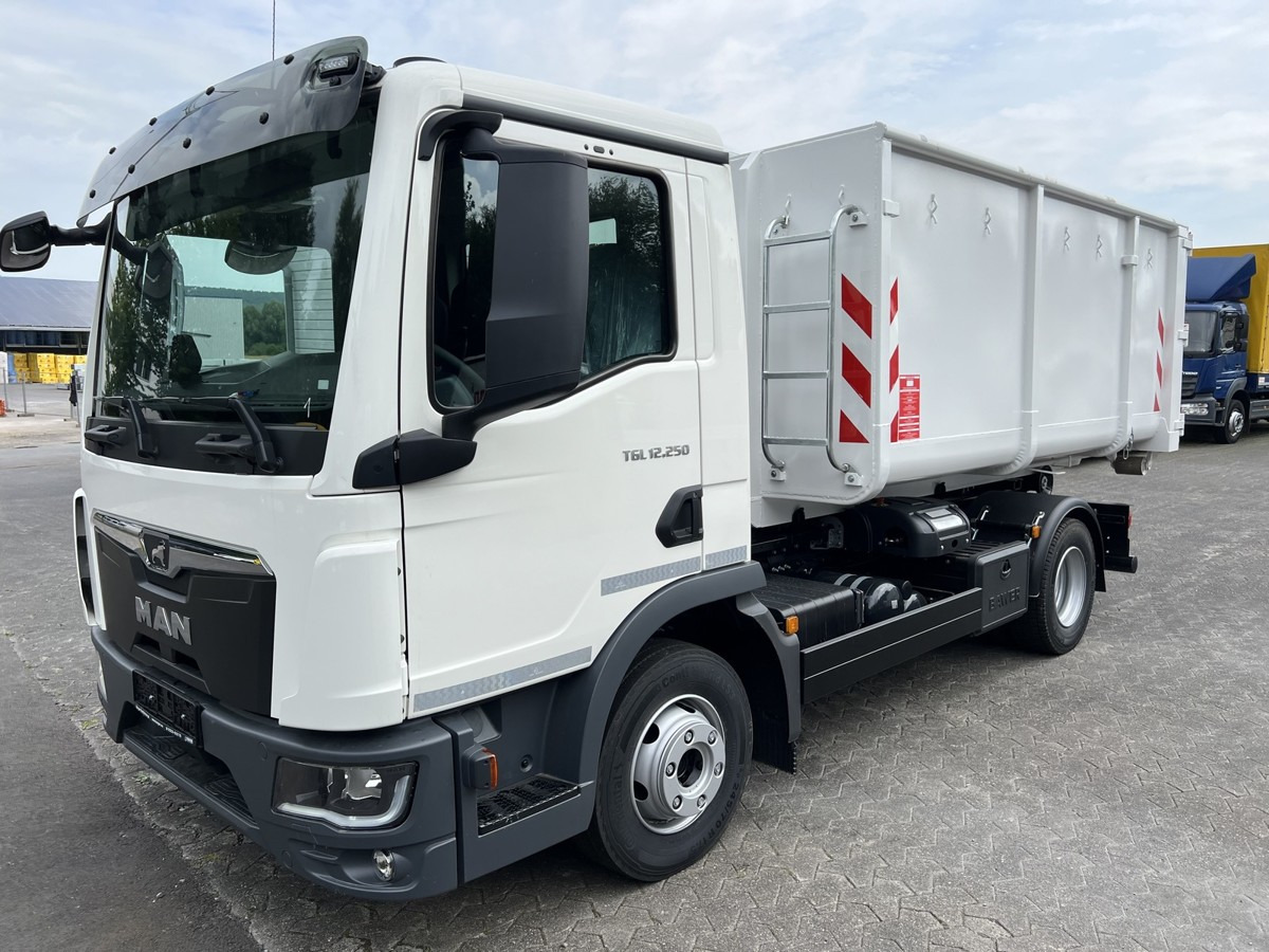 MAN TGL 12.250 BL NEU City Abrollkipper PowerMatic s - Φορτηγό φόρτωσης γάντζου: φωτογραφία 4 MAN TGL 12.250 BL NEU City Abrollkipper PowerMatic s - Φορτηγό φόρτωσης γάντζου: φωτογραφία 4