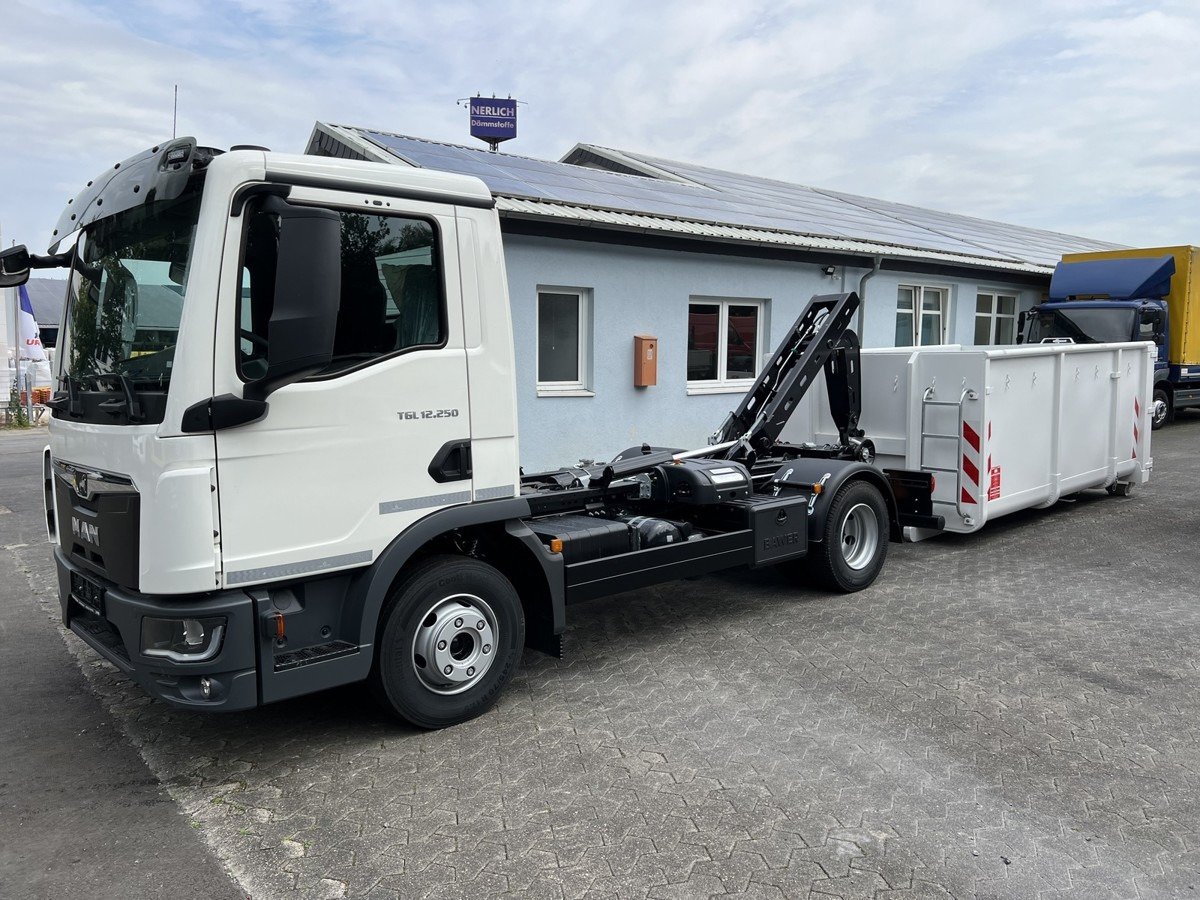 MAN TGL 12.250 BL NEU City Abrollkipper Tipmatik - Φορτηγό φόρτωσης γάντζου: φωτογραφία 1 MAN TGL 12.250 BL NEU City Abrollkipper Tipmatik - Φορτηγό φόρτωσης γάντζου: φωτογραφία 1