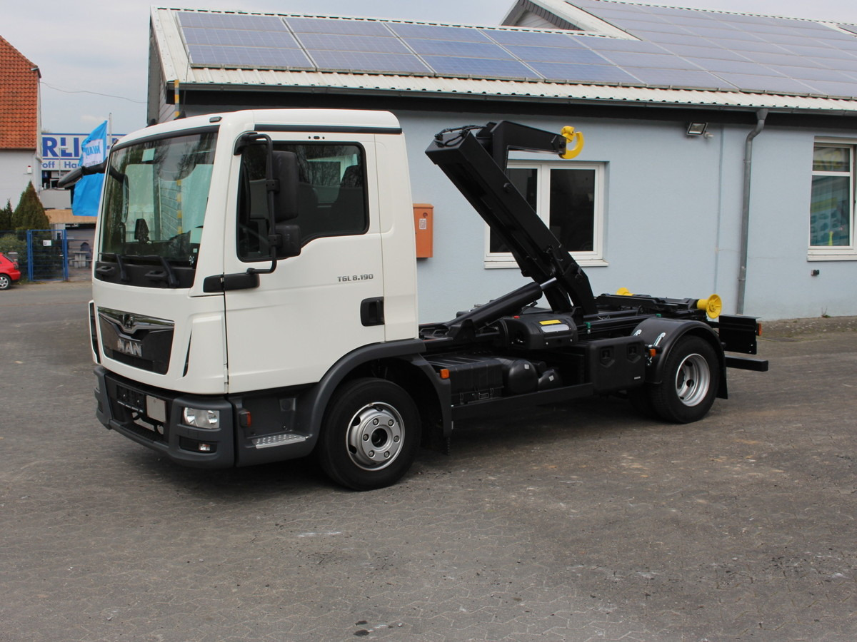MAN TGL 8.190 BL 4x2 EUR6 City Abrollkipper 2 x AHK - Φορτηγό φόρτωσης γάντζου: φωτογραφία 1 MAN TGL 8.190 BL 4x2 EUR6 City Abrollkipper 2 x AHK - Φορτηγό φόρτωσης γάντζου: φωτογραφία 1