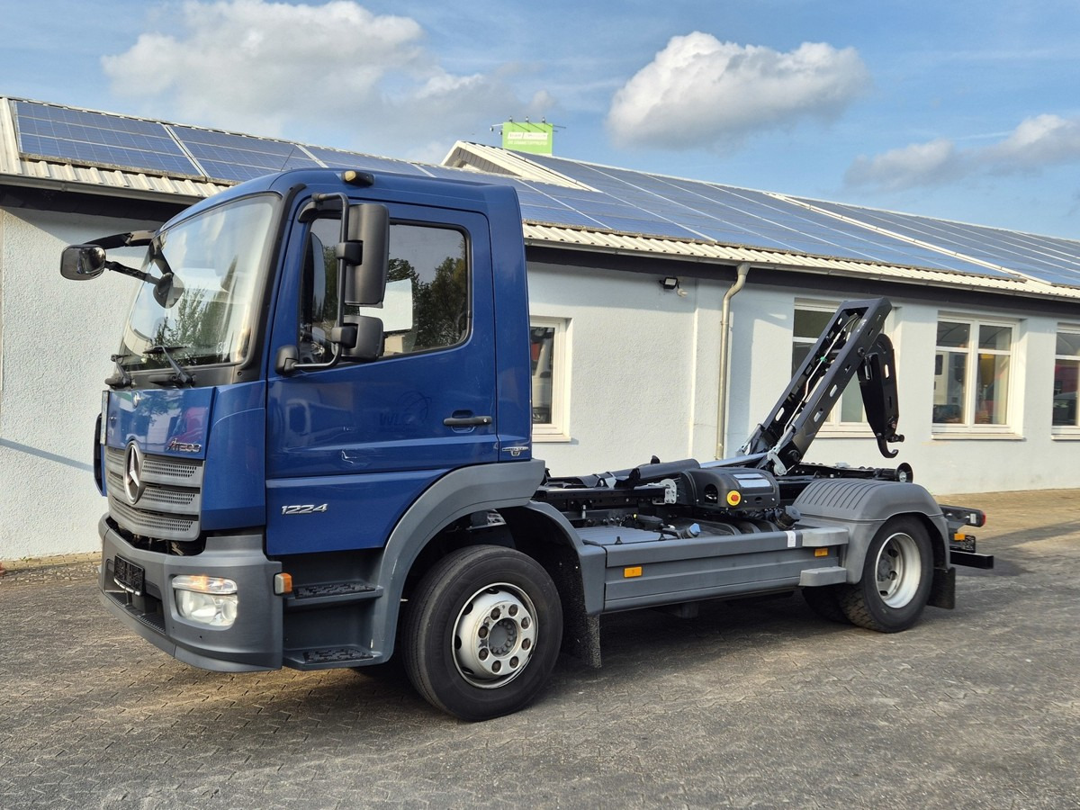MERCEDES-BENZ 1224 L Atego City Abrollkipper NEU AHK Euro 6 - Φορτηγό φόρτωσης γάντζου: φωτογραφία 3 MERCEDES-BENZ 1224 L Atego City Abrollkipper NEU AHK Euro 6 - Φορτηγό φόρτωσης γάντζου: φωτογραφία 3