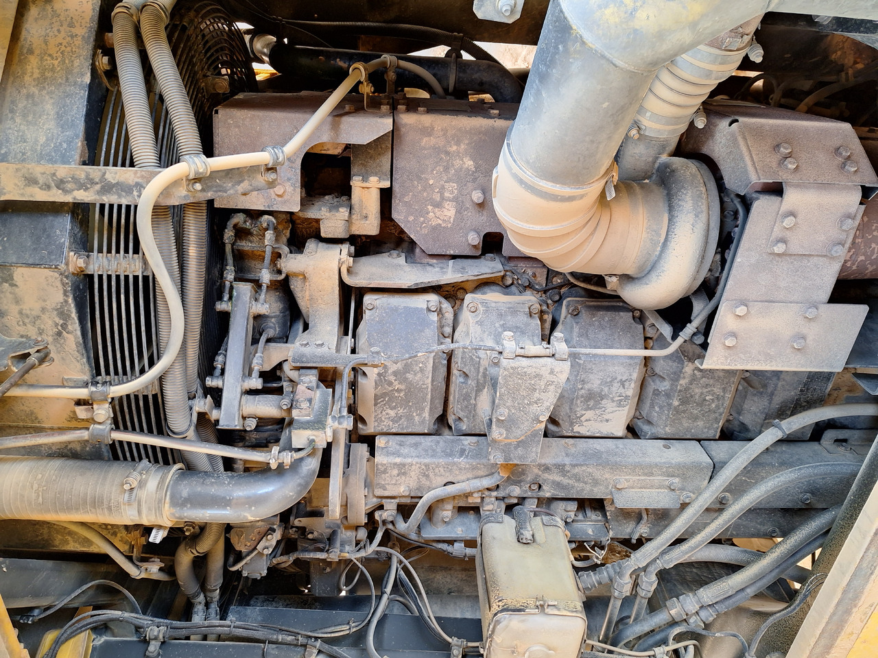 Ανατρεπόμενο όχημα μεταφοράς λατομικών υλικών KOMATSU HD605 7-EO: φωτογραφία 12 Ανατρεπόμενο όχημα μεταφοράς λατομικών υλικών KOMATSU HD605 7-EO: φωτογραφία 12