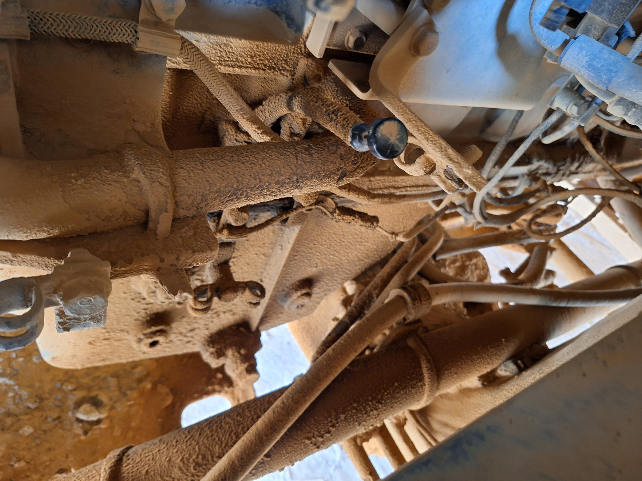 Ανατρεπόμενο όχημα μεταφοράς λατομικών υλικών KOMATSU HD605 7-EO: φωτογραφία 21 Ανατρεπόμενο όχημα μεταφοράς λατομικών υλικών KOMATSU HD605 7-EO: φωτογραφία 21